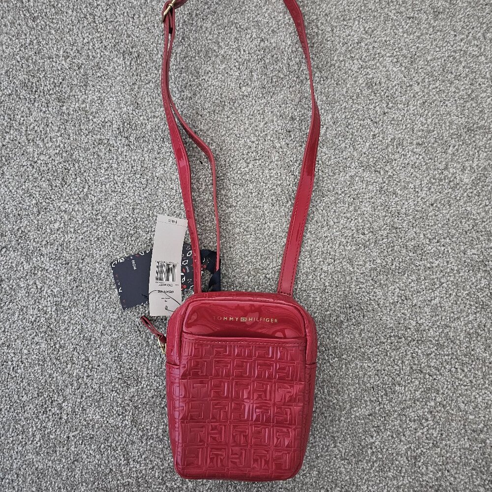 TOMMY HILFIGER red CROSSBODY bag POCKET adjustable STRAP